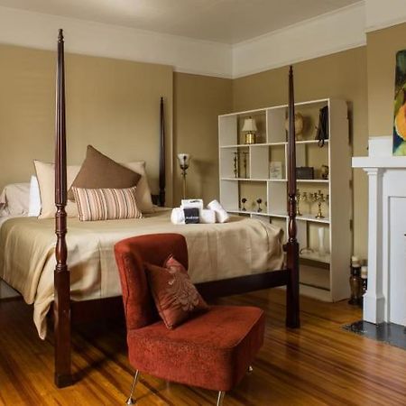 Morgan And Wells Bed And Breakfast Shelby Bagian luar foto